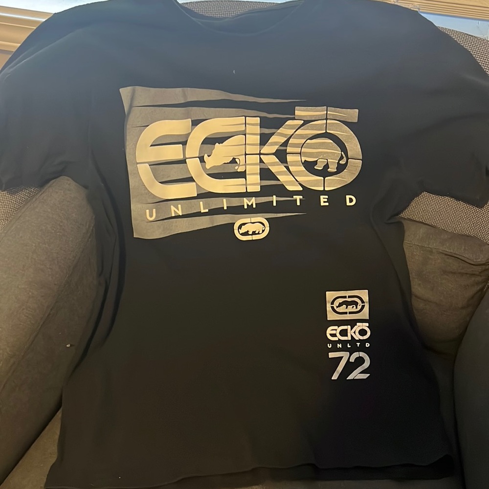 Ecko T-shirt in great condition!!